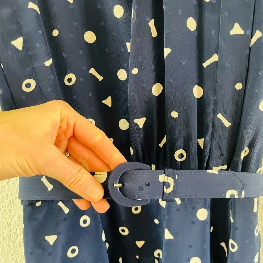 Vintage Liz Claiborne Navy Blue Button Back Abstract Print Pleated Midi Dress - Picture 13 of 16